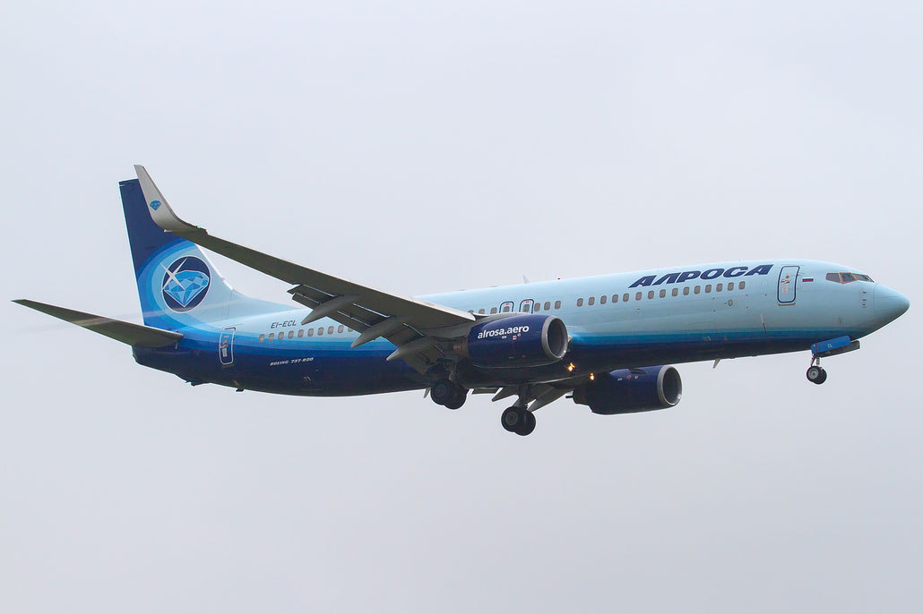 EI-ECL B737-86N 32655/1662 Alrosa Airlines @ Aeroporto di Verona 10.2019  © Piti Spotter Club Verona