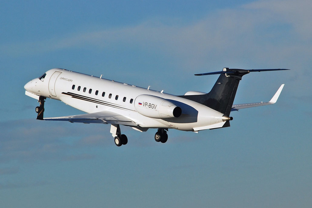 VP-BGV ERJ135BJ 14500967 Sirius-Aero @ Aeroporto di Verona 17.12.2017  © Piti Spotter Club Verona