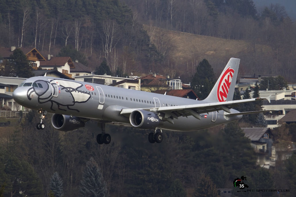 OE-LET A321-211 3830 Niki @ Innsbruck Airport 09.01.2016 © Piti Spotter Club Verona
