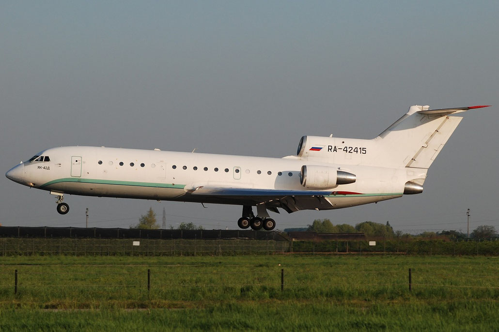 RA 42415 - Airline: Karat Aircraft: Yakovlev Yak-42D