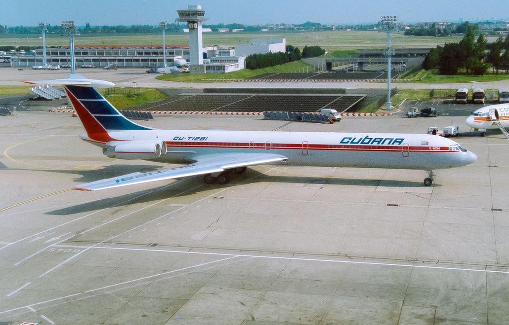 CU-T1281 Ilyushin IL-62M m3850453 50-05 D-30KU  Cubana de Aviación 1988 © Paul Hunter-Higgins, CC BY-SA 4.0, https://commons.wikimedia.org/w/index.php?curid=162785717