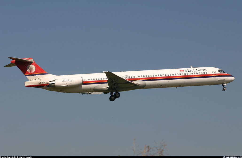 EI-CRJ  MD-83  53013/1738  Meridiana  @ Aeroporto di Verona © Piti Spotter Club Verona 