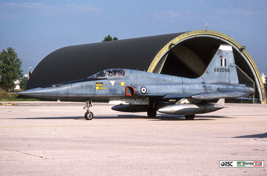 689084   F-5A  N6455   © Piti Spotter Club Verona 