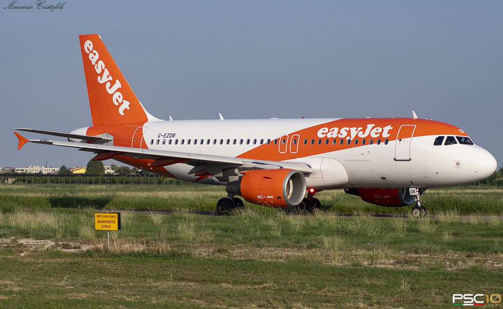 G-EZDR  A319-111  3683  easyJet   @ Aeroporto di Verona  09 2022 © Piti Spotter Club Verona