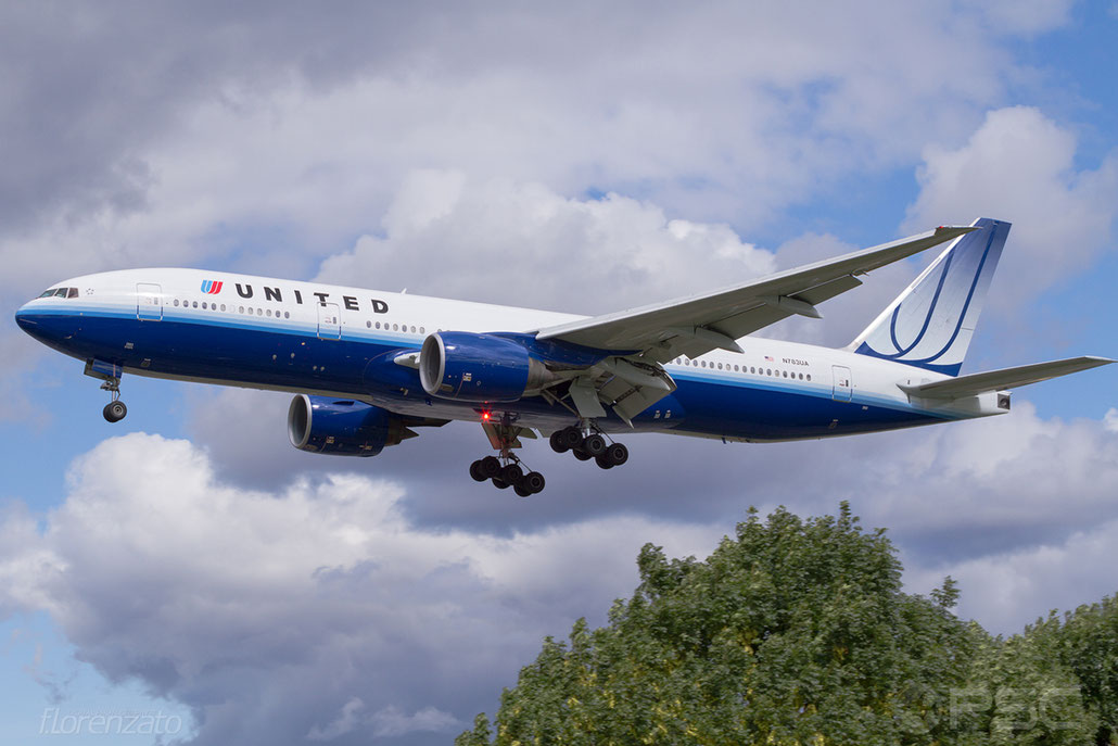 N783UA B777-222ER 26950/60 United Airlines @ London Heathrow Airport 2010 © Piti Spotter Club Verona
