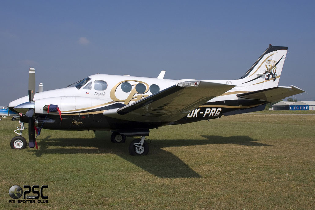 OK-PRG Beech C90A King Air BE9L LJ-1340 @ Aeroporto Verona Boscomantico © Piti Spotter Club Verona