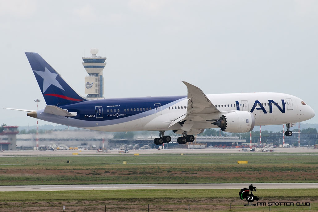 CC-BBJ B787-8 42225/234 LATAM Airlines Chile @ Milano Malpensa Airport 18.05.2016 © Piti Spotter Club Verona