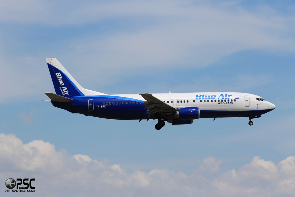 YR-BAK B737-430 27005/2359 Blue Air @ Bologna Airport 04.05.2014 © Piti Spotter Club Verona