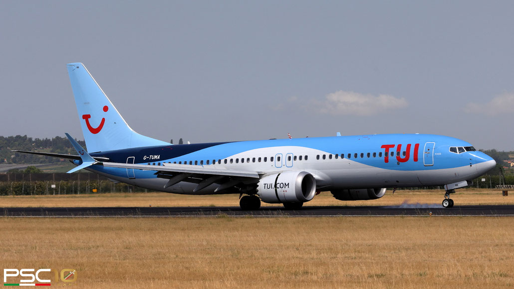 G-TUMA  B737-8  44593/7211  TUI Airways  @ Aeroporto di Verona  07 2022 © Piti Spotter Club Verona