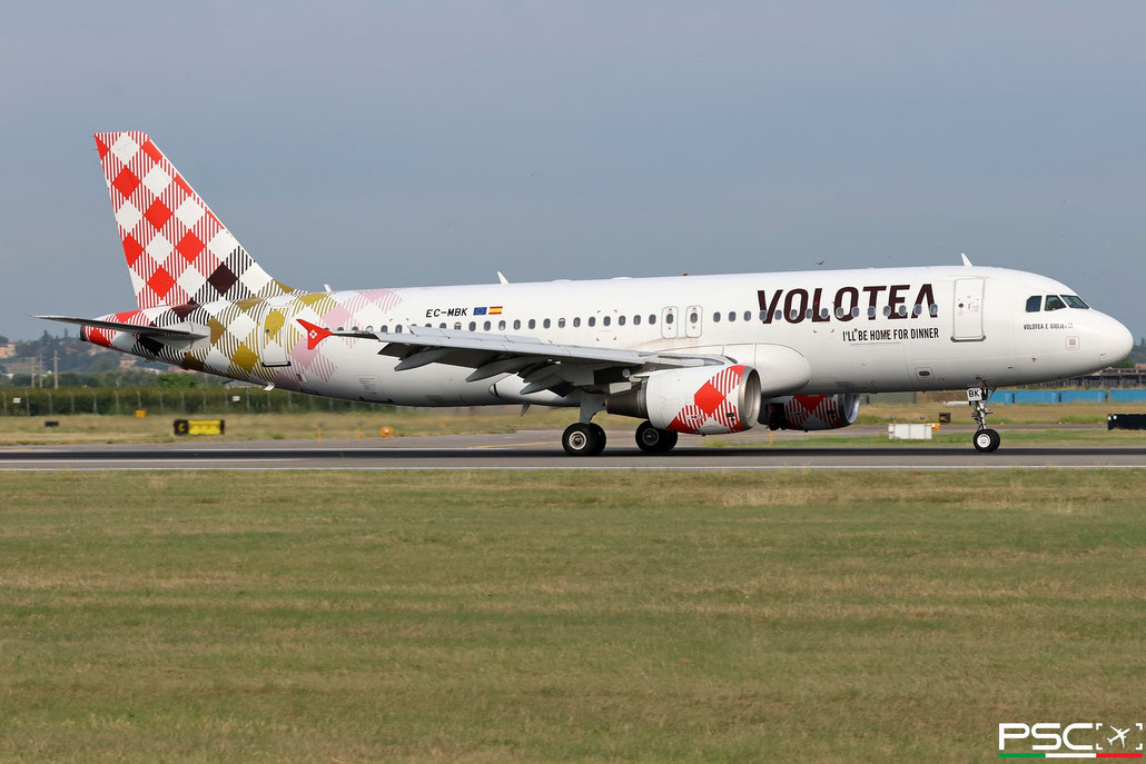 EC-MBK Airbus A320-214 2658  cfm56-5B4/P Volotea e Giulietta Volotea  2006 @ Aeroporto di Verona 08 2025 © Piti Spotter Club Verona