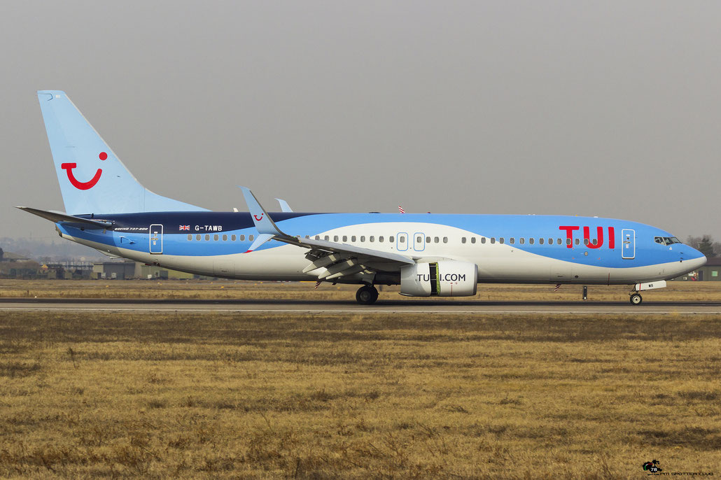 G-TAWB B737-8K5 37242/3917 Thomson Airways