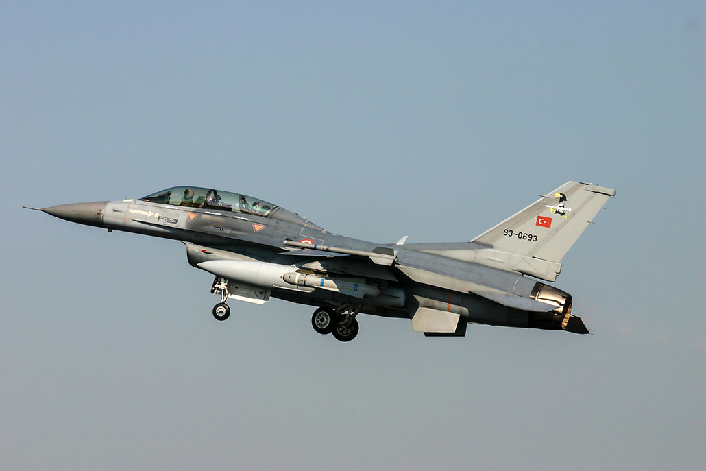 93-0693   F-16D-50-CF  HD-3  151 Filo © Piti Spotter Club Verona 