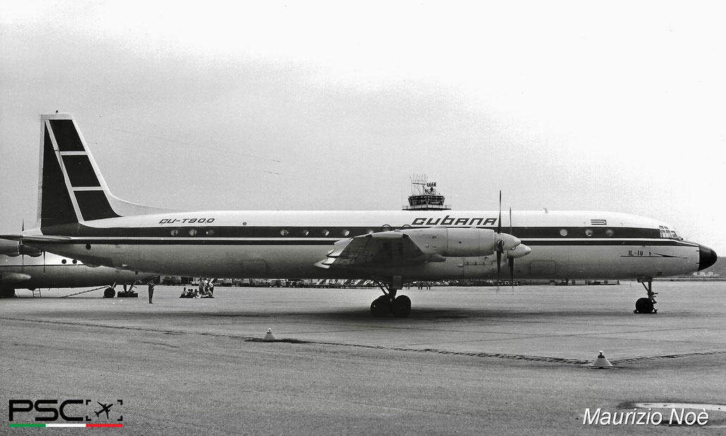 CU-T900 Ilyushin IL-18D 188011104 111-04 AI-20M Cubana de Aviacion 1968 © collezione Maurizio Noè p.g.c. - Piti Spotter Club Verona