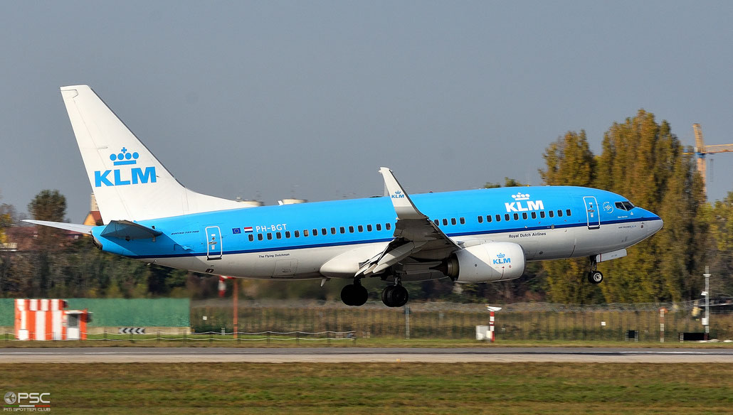 PH-BGT B737-7K2 38634/3762 KLM Royal Dutch Airlines @ Milano Linate Airport - 04.11.2016  © Piti Spotter Club Verona