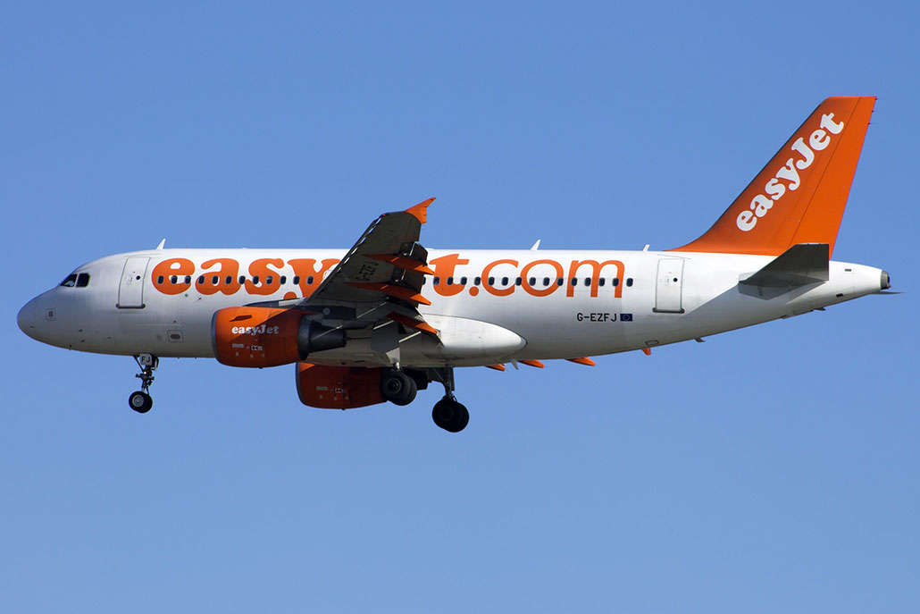 G-EZFJ A319-111 4040 EasyJet Airline @ Venezia Airport 24.09.2014  © Piti Spotter Club Verona