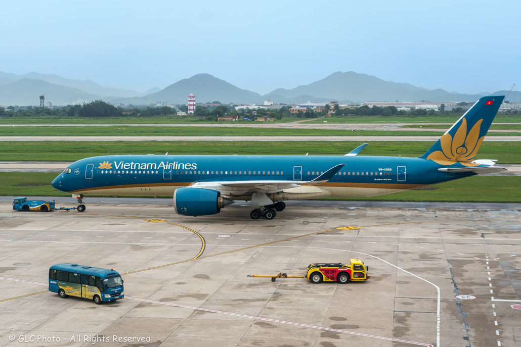 VN-A889 Airbus A350-941 017  Trent XWB-84  Vietnam Airlines (CIT Aerospace) 2015 @ Hanoi  07 2025 © Piti Spotter Club Verona