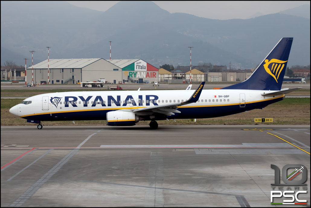 9H-QBP  B737-8AS  44715/5739  Malta Air @ Bergamo Airport © 02 2022 Piti Spotter Club Verona