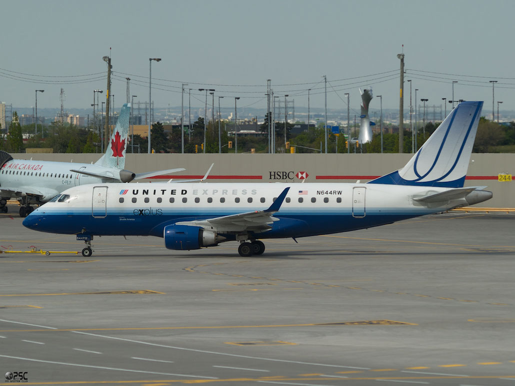N644RW ERJ170SE 17000061 Shuttle America @ Toronto Pearson Airport 17.05.2013 © Piti Spotter Club Verona