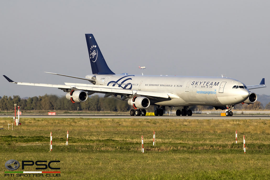 LV-FPV A340-313X 193 Aerolíneas Argentinas @ Roma Fiumicino Airport 18.12.2016 © Piti Spotter Club Verona