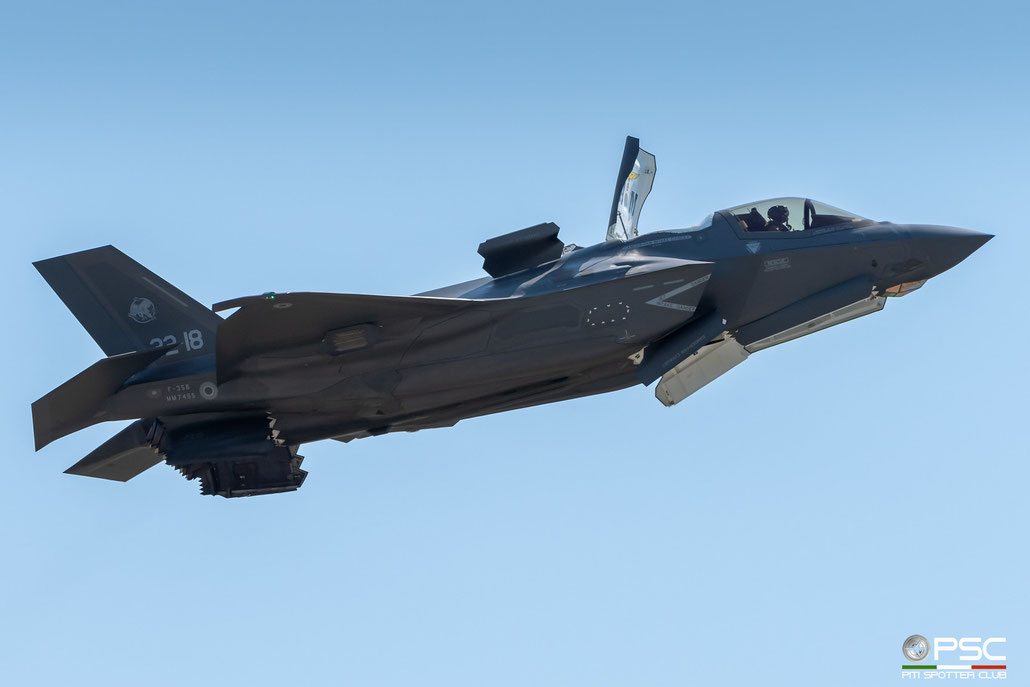 BL-5: F-35B MM7455, 32-18 ©  Piti Spotter Club Verona