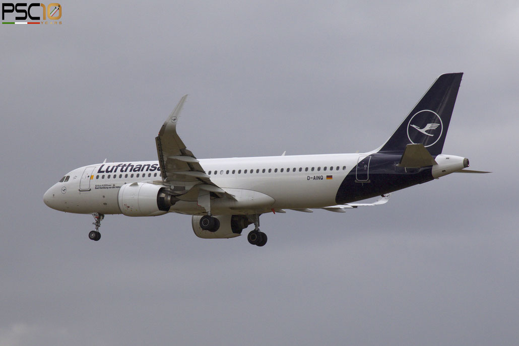 D-AINQ  A320-271N  8870  Lufthansa  @ London Heathrow ©  2022 Piti Spotter Club Verona
