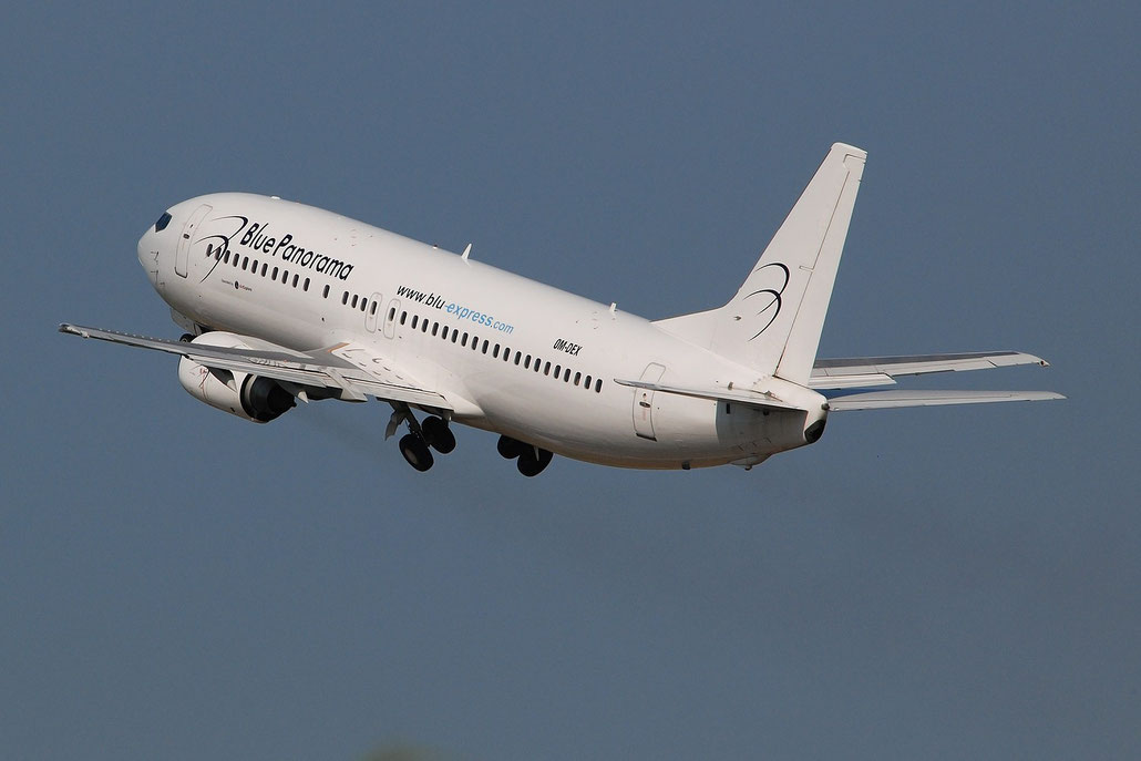 OM-DEX B737-46J 28867/2879 AirExplore for Blue Panorama - @ Aeroporto di Verona © Piti Spotter Club Verona