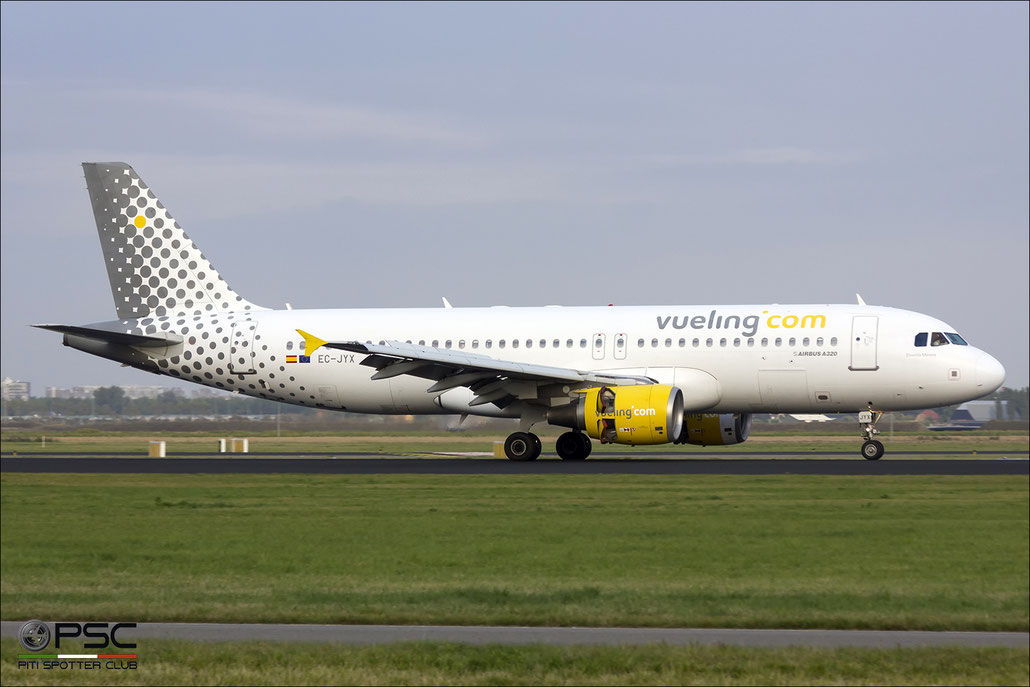 EC-JYX A320-214 2962 Vueling Airlines @ Amsterdam Airport 09.2013 © Piti Spotter Club Verona
