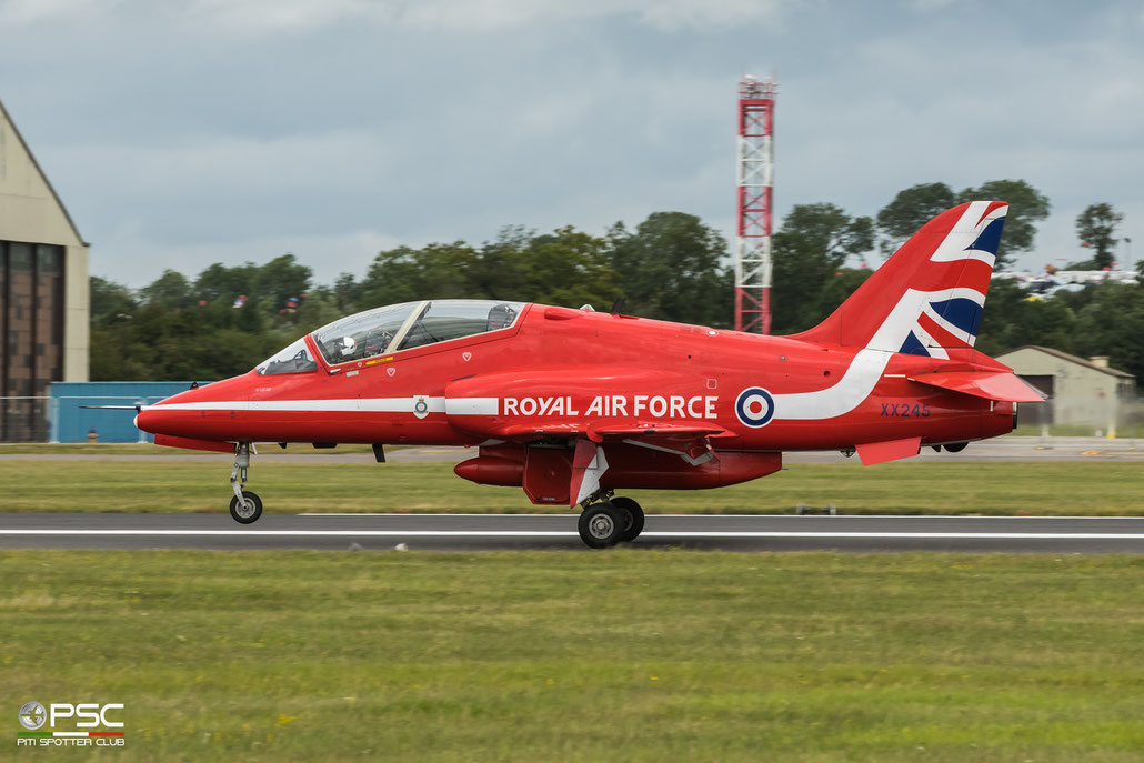 XX243   Hawk T1A  312079/079  Red Arrows © Piti Spotter Club Verona 
