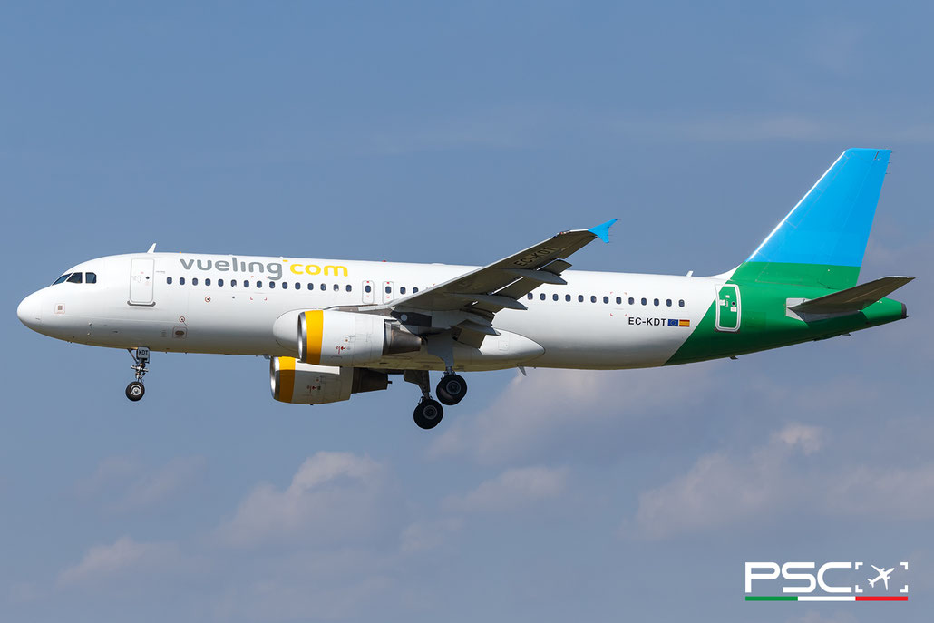 EC-KDT Airbus A320-216 3145  cfm56-5B6  Vueling (BBAM) 2007  @ Barcellona BCN 09 2025 © Piti Spotter Club Verona