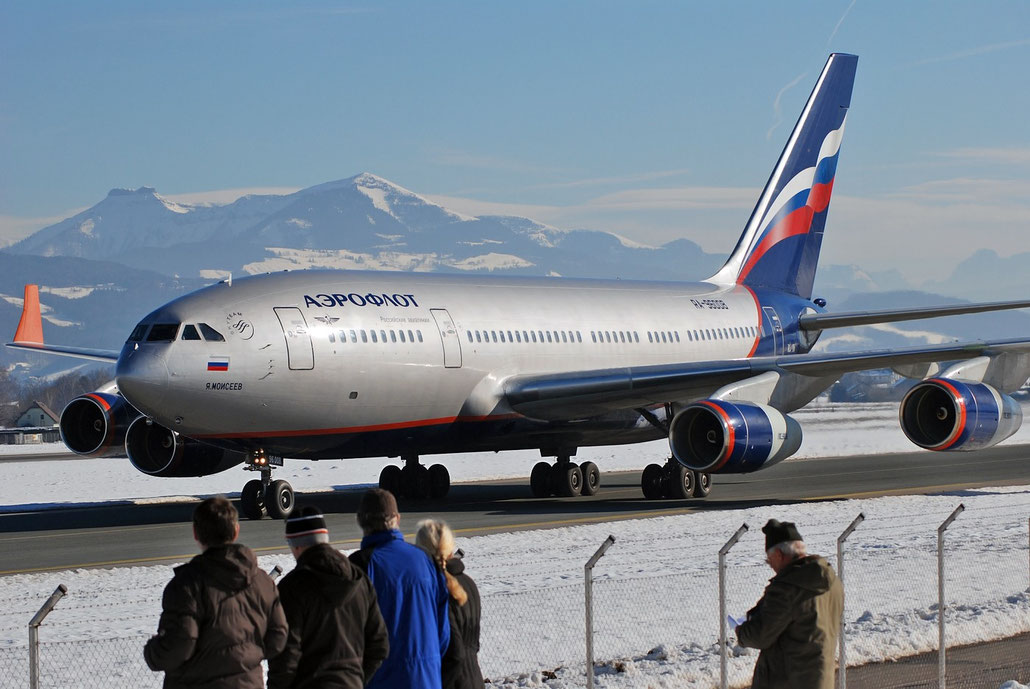74393201005 Il-96-300 RA-96008 Aeroflot Rus. Al @ Salzburg Airport 2011 © Piti Spotter Club Verona