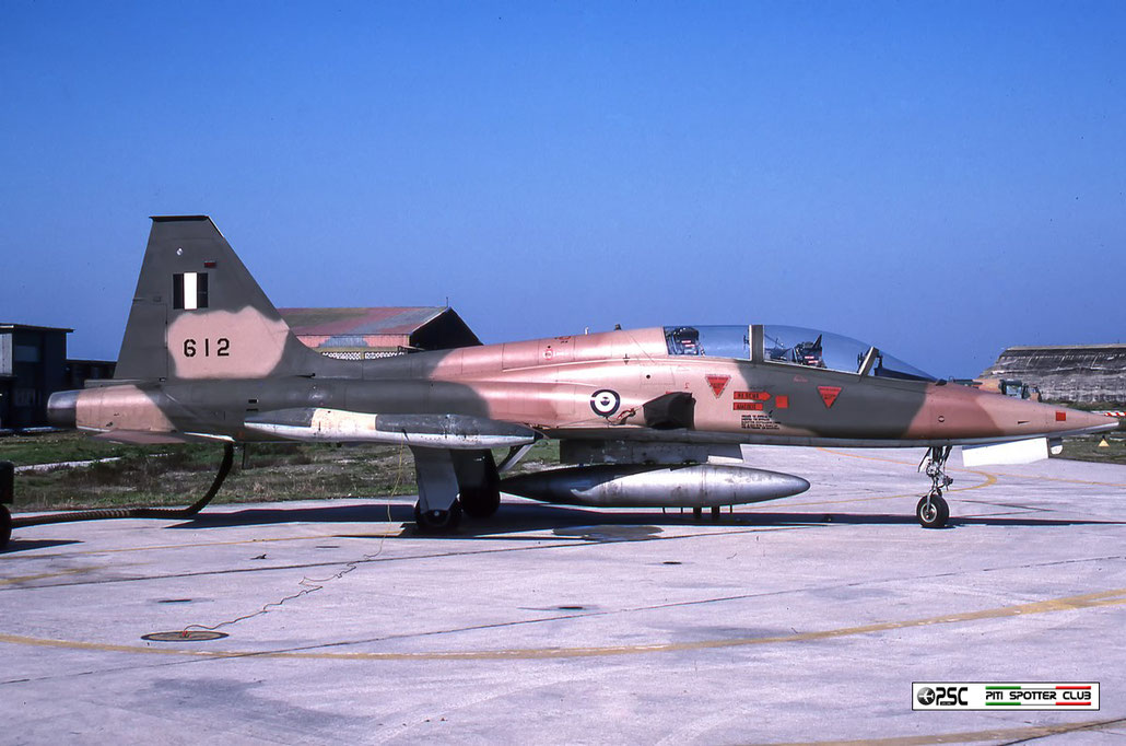 612   F-5B  N8082 © Piti Spotter Club Verona 