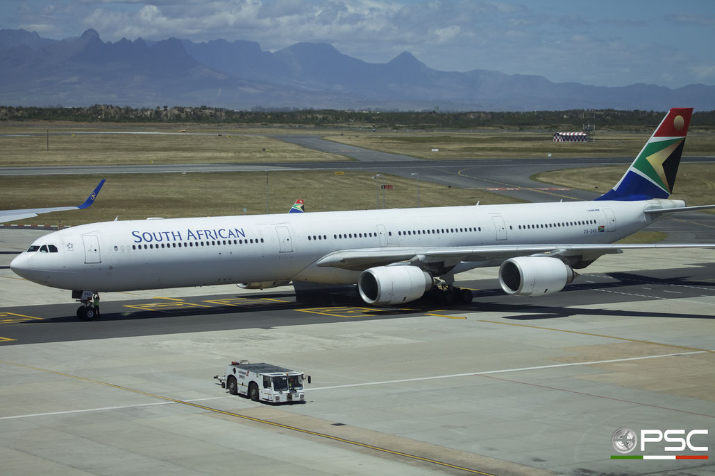 ZS-SNG A340-642 557 South African Airways @ Cape Town International Airport 24.11.2017 © Piti Spotter Club Verona