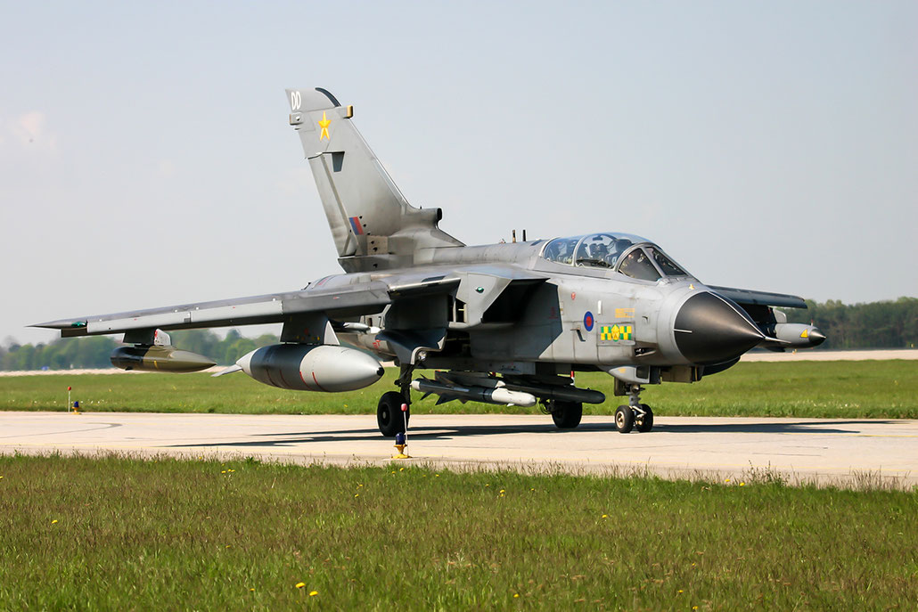 ZD738  DD  Tornado GR1  354/BS122/3163  31sq © Piti Spotter Club Verona 