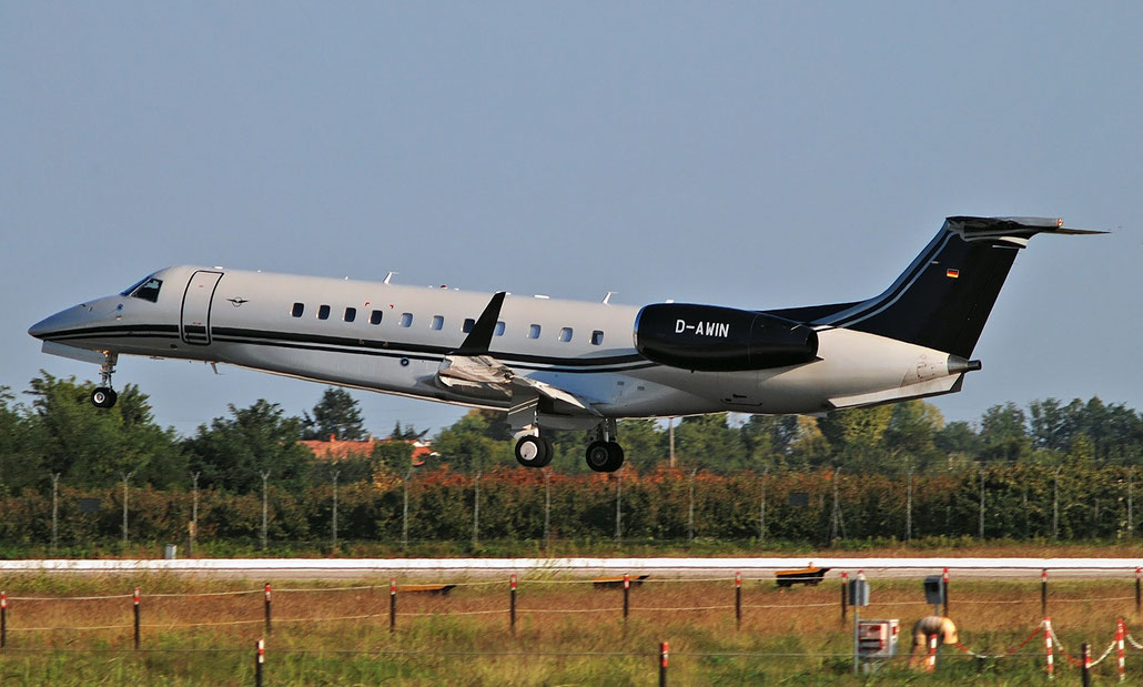 D-AWIN ERJ135BJ 14501231 Air Hamburg Private Jets @ Aeroporto di Verona 30.09.2018  © Piti Spotter Club Verona