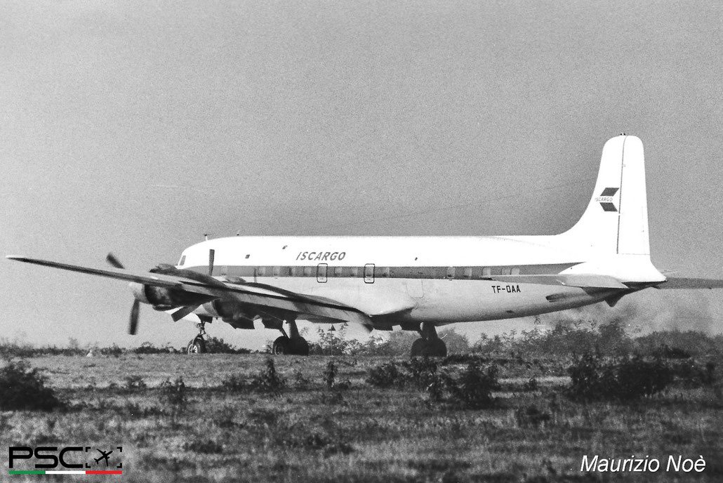 TF-OAA Douglas DC-6B 45060 725 R-2800  Iscargo 1956 © collezione Maurizio Noè p.g.c. - Piti Spotter Club Verona