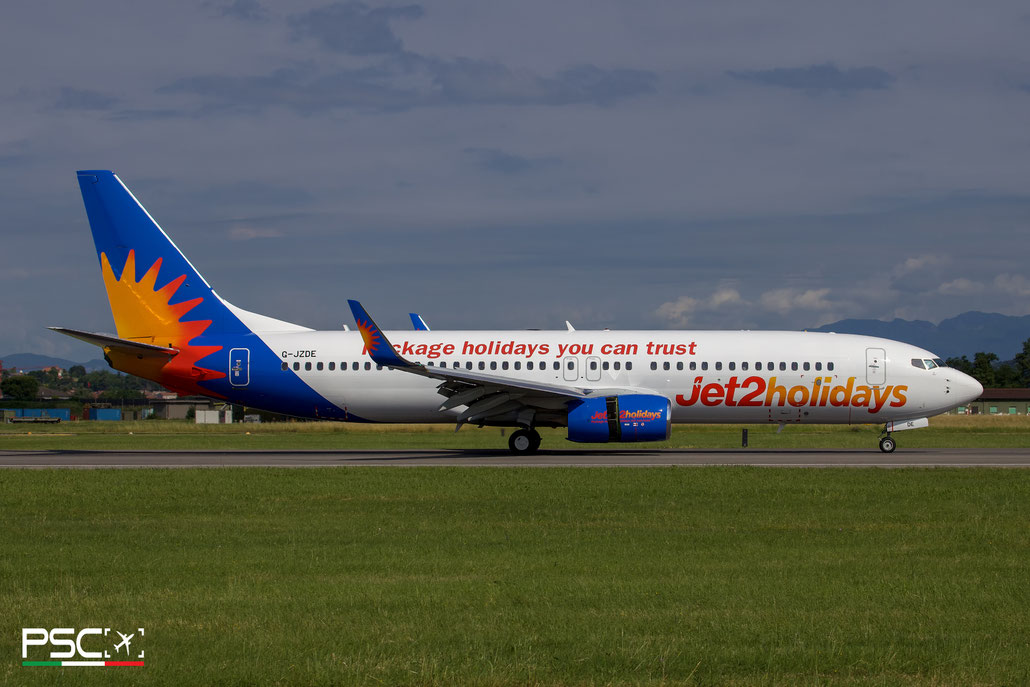 G-JZDE Boeing 737-8H6 41767 5615 Cfm56-7BE  Jet2 (BOC Aviation) 2015 @ Aeroporto di Verona 05 2024 © Piti Spotter Club Verona