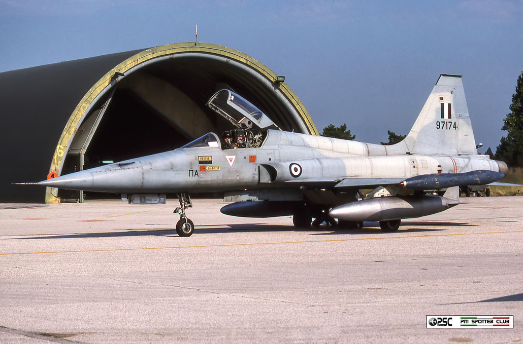 97174   F-5A  N6491 © Piti Spotter Club Verona 