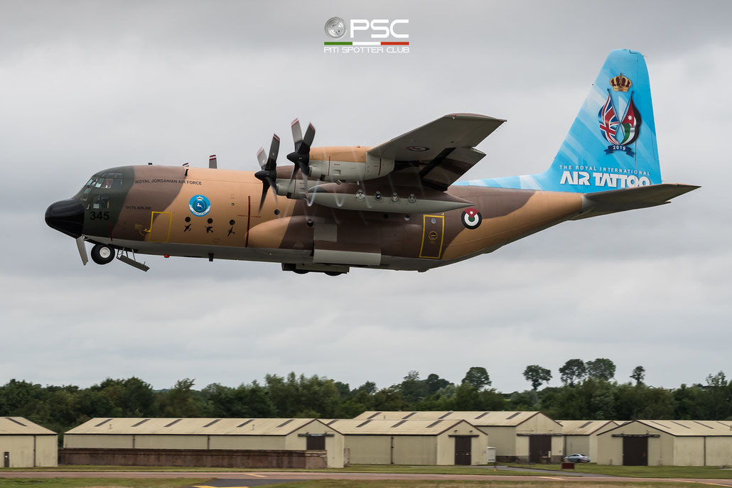 345   C-130H  4813  3sq © Piti Spotter Club Verona 