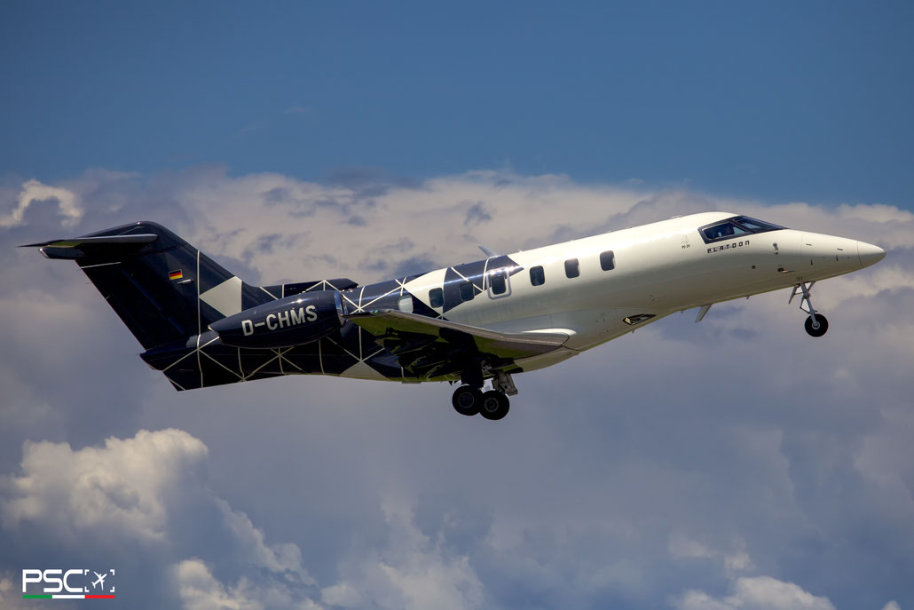 D-CHMS Pilatus PC-24 221  FJ44-4A-QPM  Volkswagen AirService 2021 @ Aeroporto di Verona 06 2024 © Piti Spotter Club Verona
