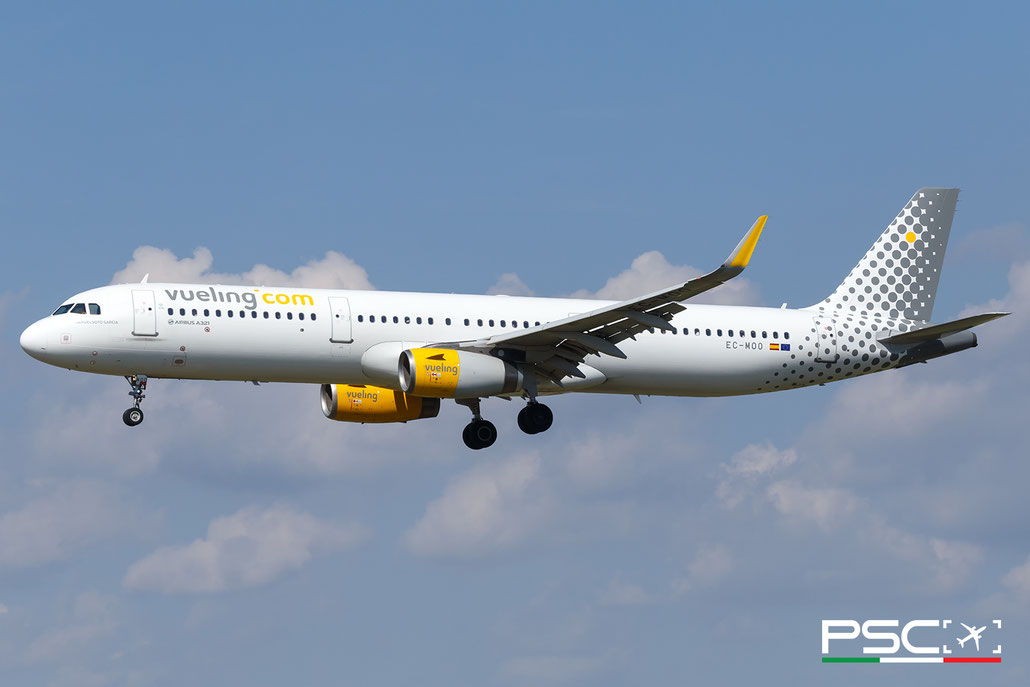 EC-MOO Airbus A321-231 sl 7471  V2533-A5 Manuel Soto Garcia Vueling 2016 @ Barcellona BCN 09 2025 © Piti Spotter Club Verona