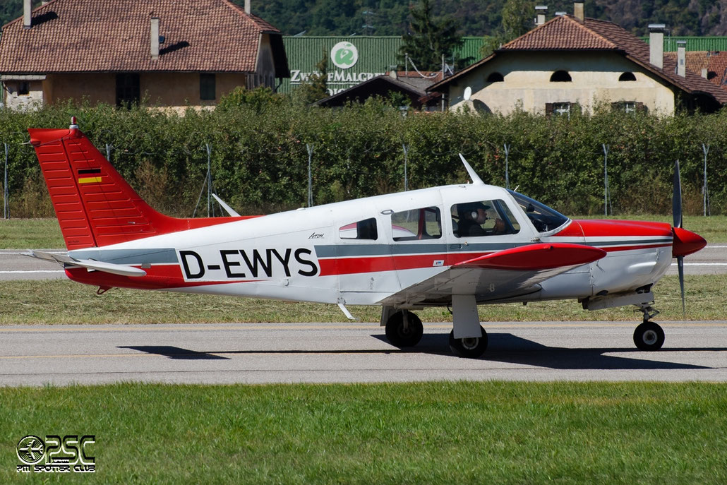 D-EWYS - Private - Piper PA-28 Arrow @ Aeroporto di Bolzano © Piti Spotter Club Verona