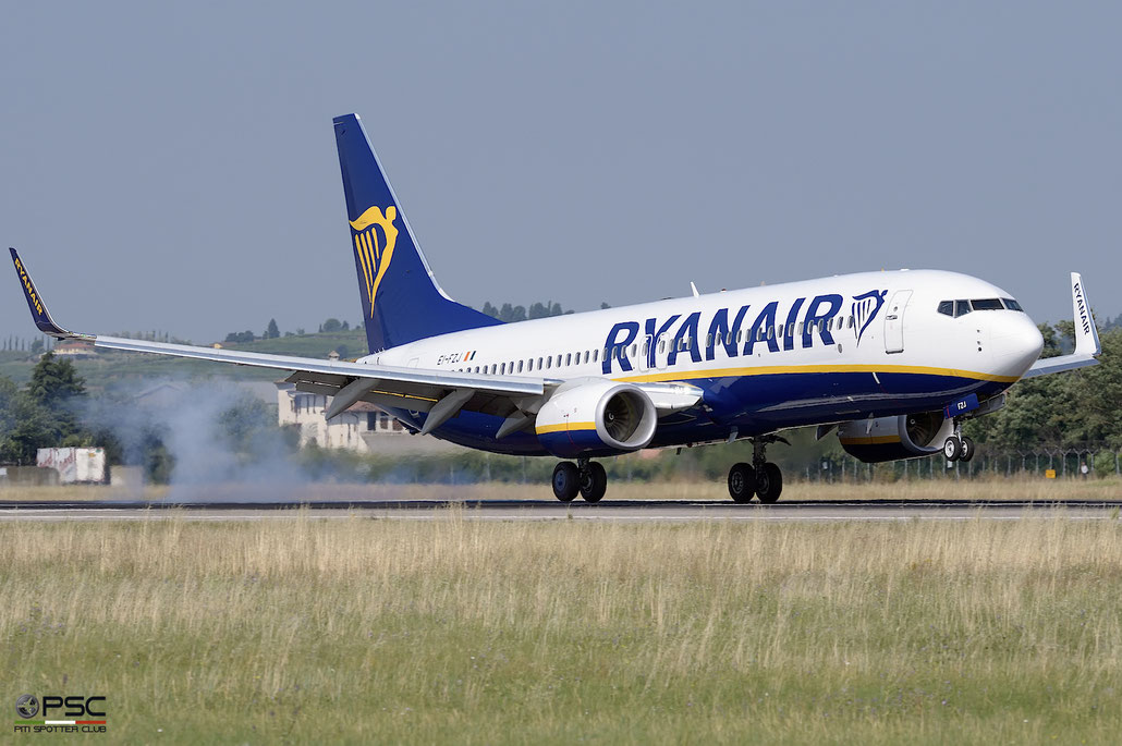 EI-FZJ B737-800 44788/6359 Ryanair @ Aeroporto di Verona 30.06.2018 © Piti Spotter Club Verona