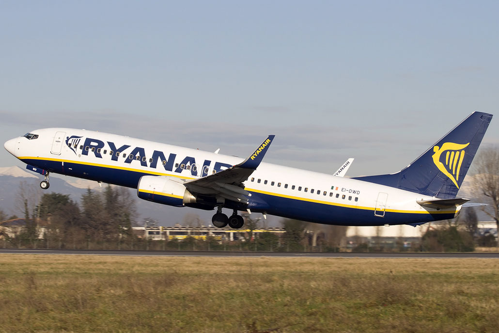 EI-DWD B737-8AS 33642/2389 Ryanair @ Treviso Airport 24.01.2015 © Piti Spotter Club Verona