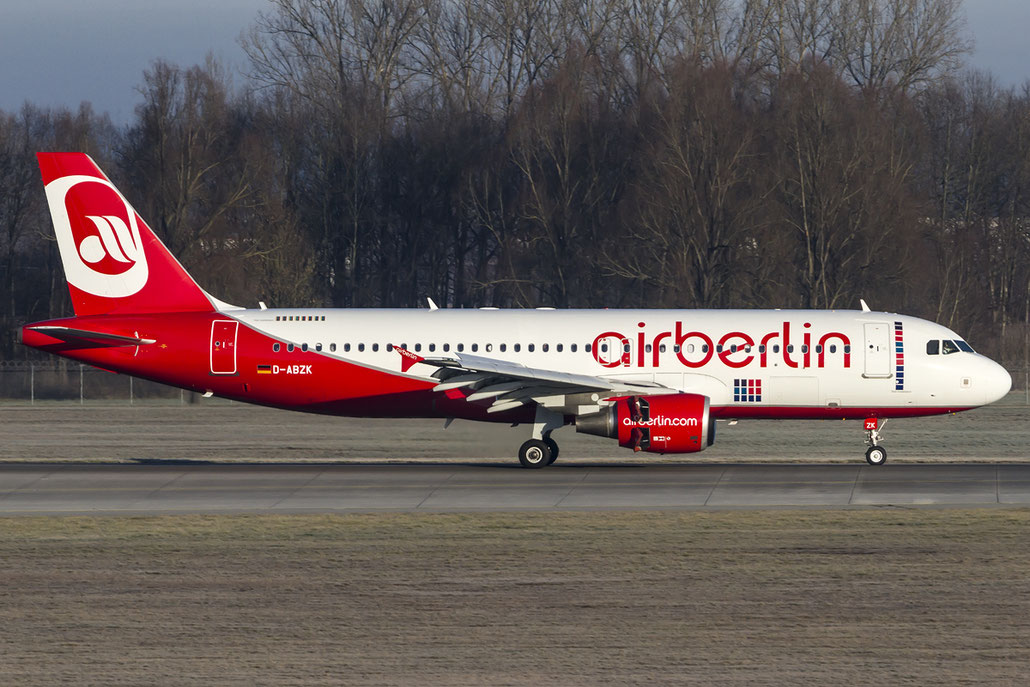D-ABZK A320-216 3213 Air Berlin @ Munich Airport 28.12.2015 © Piti Spotter Club Verona 