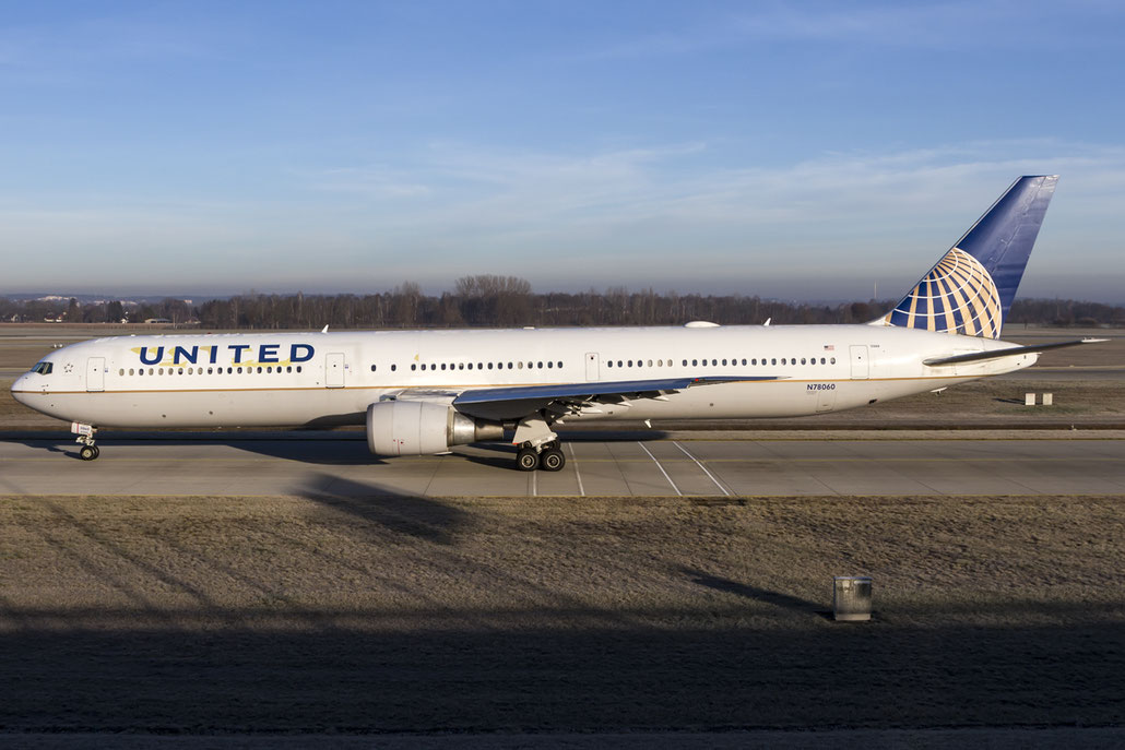 N78060 B767-424ER 29455/866 United Airlines @ Münich Airport 28.12.2015 © Piti Spotter Club Verona