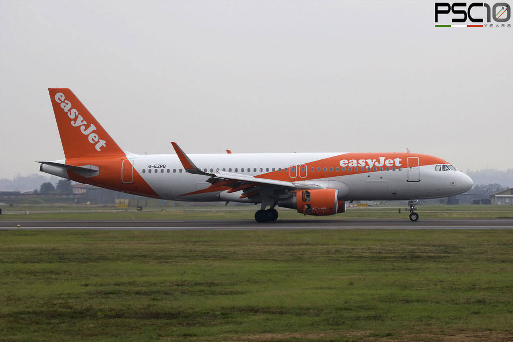 G-EZPB  A320-214  6977  easyJet  @ Aeroporto di Verona  12 2022 © Piti Spotter Club Verona