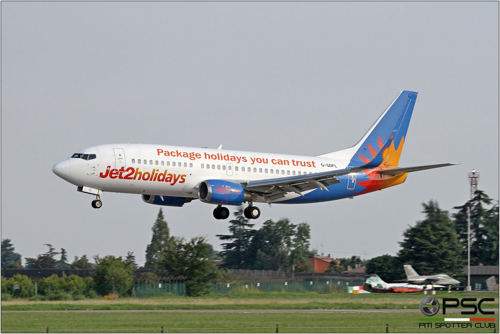 G-GDFL B737-36N 28568/2987 Jet2 @ Aeroporto di Verona - 17/08/2016 © Piti Spotter Club Verona