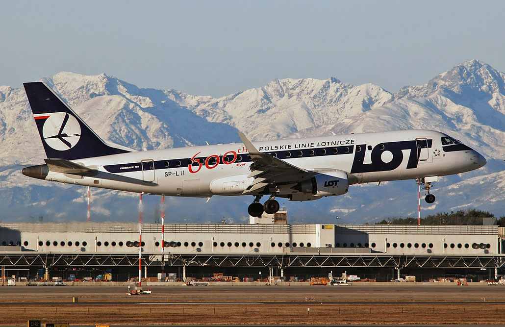 SP-LII ERJ175LR 17000290 LOT Polish Airlines - Polskie Linie Lotnicze @ Milano Malpensa Airport 29.12.2017 © Piti Spotter Club Verona