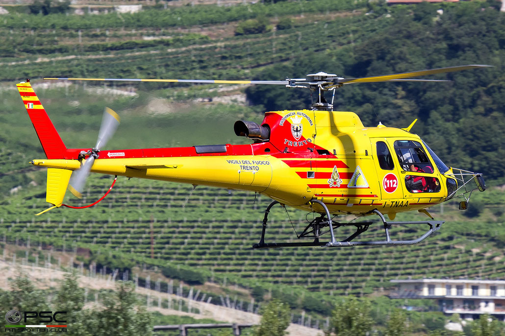 I-TNAA  Eurocopter AS350B3 Ecureuil ( c/n 3752 ) - mfg: 2003 @ Aeroporto di Trento 11 2021 © Piti Spotter Club Verona