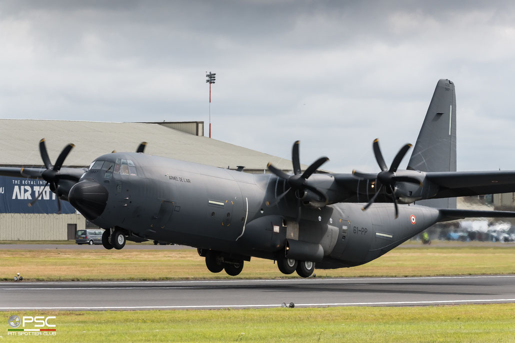 5847  61-PP  C-130J-30  5847  ET02.061 © Piti Spotter Club Verona 
